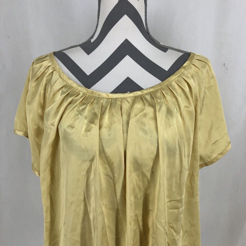 Cato Pleated Scoop Neck Yellow Gold Satin Cap Sleeve Pullover Top 26/28W Plus
